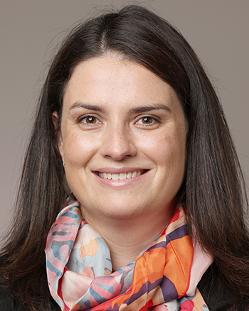 Dr Lorenn Ruster